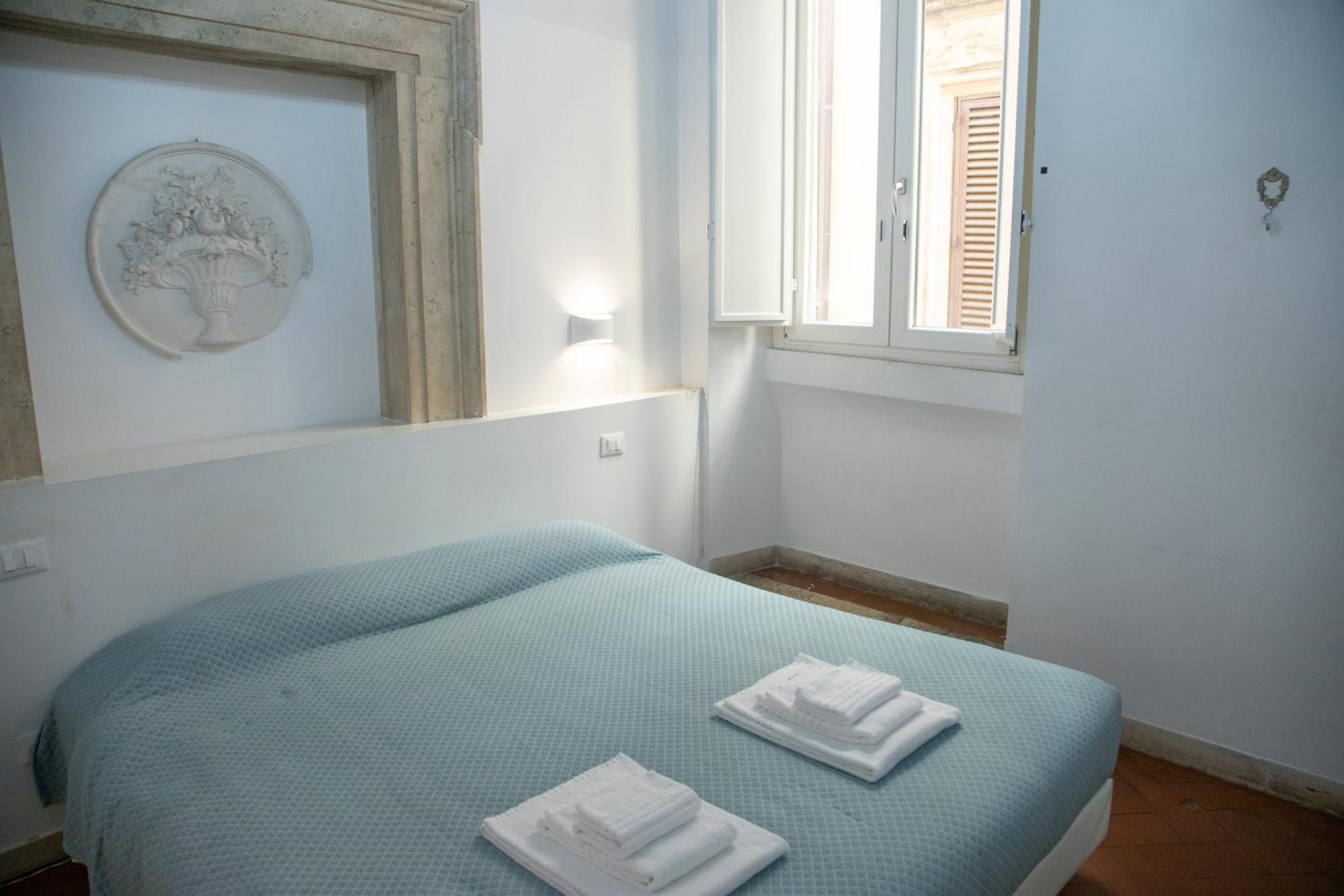 Flowers Apartments Rome City Center — Photos 1